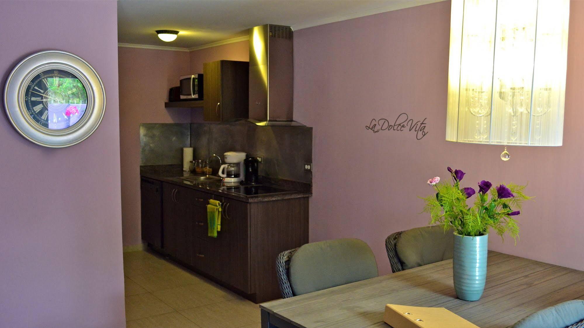 Cadushi Apartments اورانجستاد المظهر الخارجي الصورة